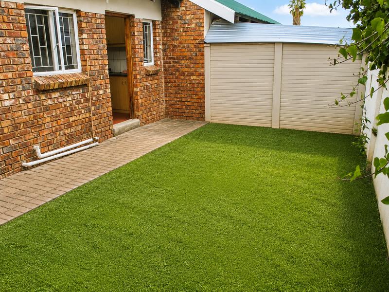 2 Bedroom Property for Sale in Uitsig Free State